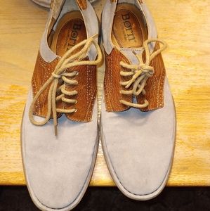 Born Hand Crafted Footwear Men's Tan Suede Lace Up Oxford Size 9 1/2